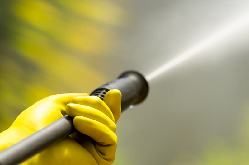 The Benefits of Professional Pressure Washing