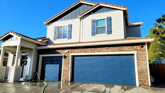 Soft wash vs pressure wash for house washing whats safest for paint and siding